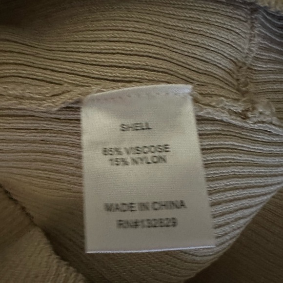 Superdown Tan Long Sleeve Crop-top - Picture 5 of 6